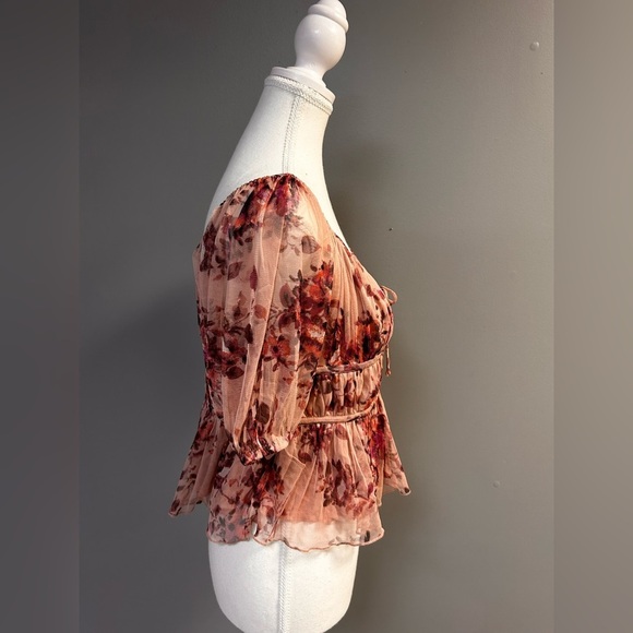 NWT Women’s Floral Sheer & Flowy Romantic Date Night Top Size Medium​​ - Picture 8 of 9